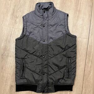 Valor Collective Gray Retro Puffer Vest Medium